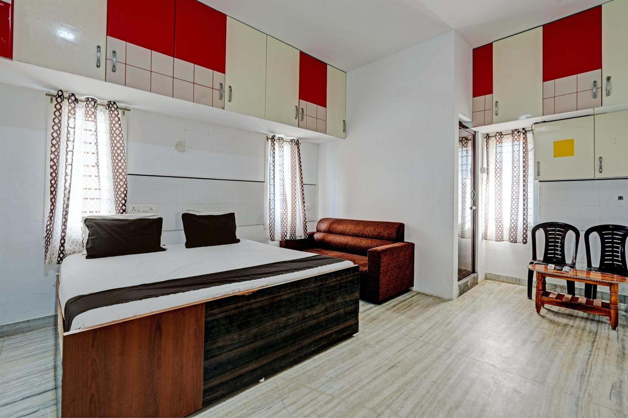 Oyo Flagship Ecr Goa Beach Resort เชนไน ภายนอก รูปภาพ